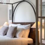 Modern short let accommodation in central Porto near tourist sights. Stylish furnished self-catering holiday apartments with Wi-Fi and air condition.