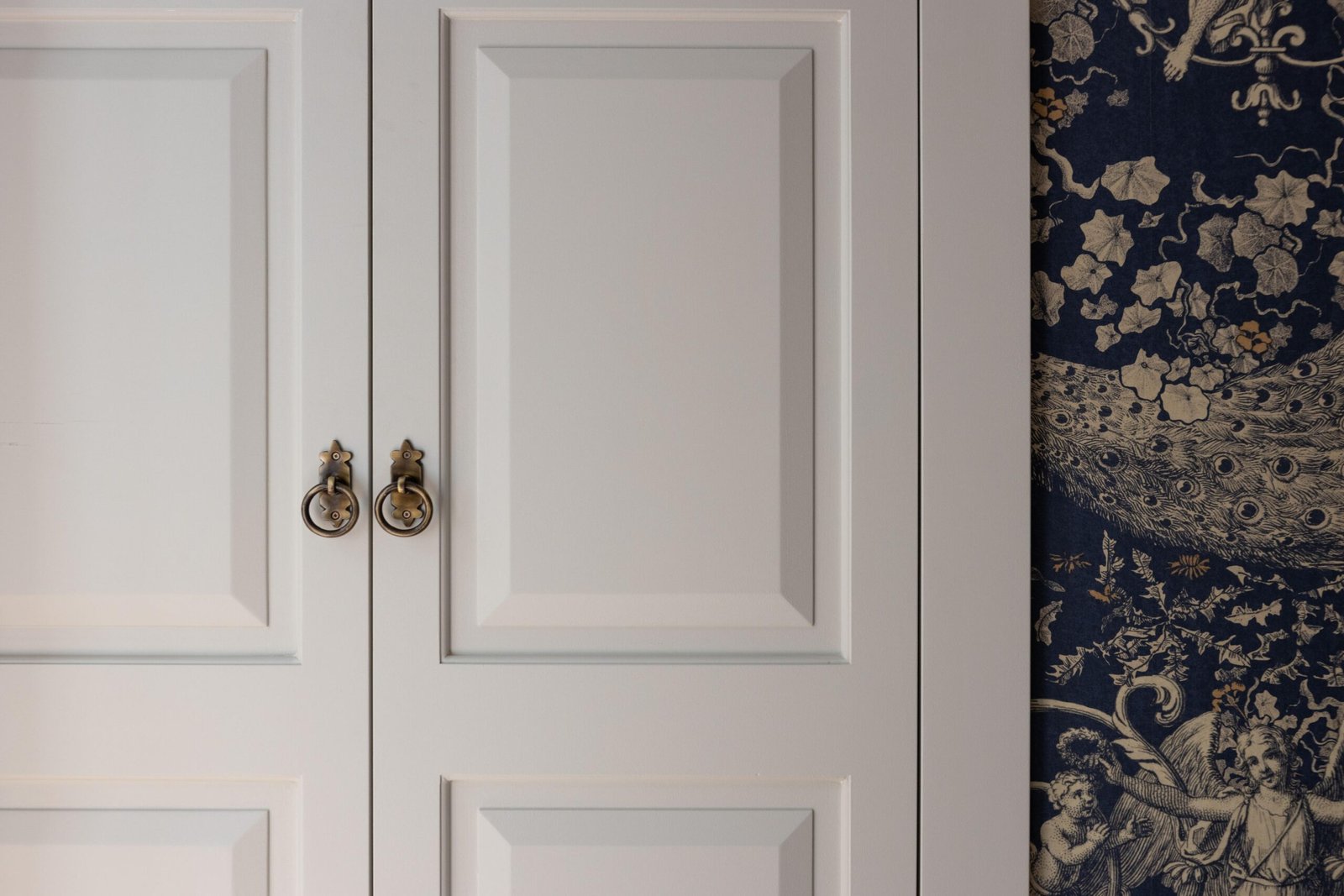 Short Let Accommodation Porto City Centre | Furnished Apartments Modern-short-let-accommodation-in-central-Porto-near-tourist-sights.-Stylish-furnished-self-catering-holiday-apartments-with-Wi-Fi-and-air-condition.