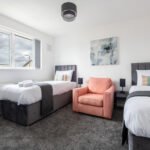 Book Holiday Cottages Liverpool with private parking, WiFi, and self-catering facilities. Stay near Liverpool ONE, and Lime Street Station.