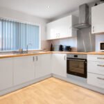 Book Holiday Cottages Liverpool with private parking, WiFi, and self-catering facilities. Stay near Liverpool ONE, and Lime Street Station.