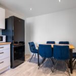 Book Holiday Cottages Liverpool with private parking, WiFi, and self-catering facilities. Stay near Liverpool ONE, and Lime Street Station.