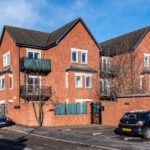 Stay at Nottingham Short Term Rentals. Modern apartment with WiFi, parking, and easy access to transport links and business parks. Book Now