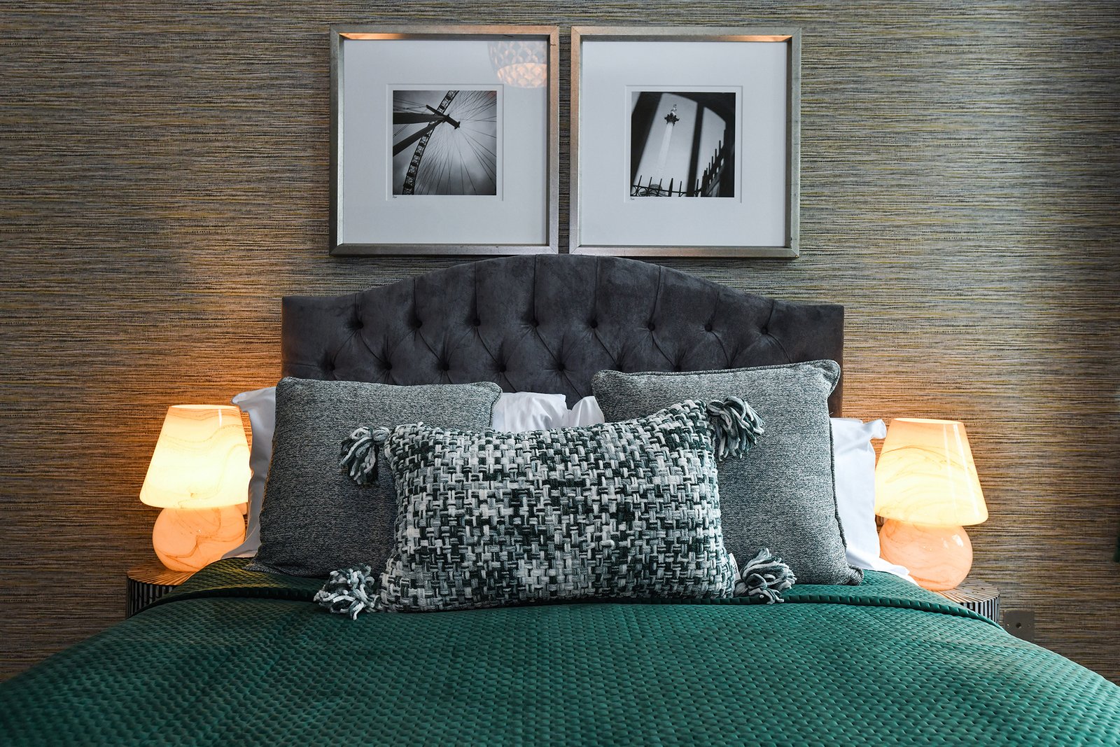 Nottingham Short Term Apartments near City Ground Stadium Book-Nottingham-Short-Term-Apartments-in-West-Bridgford-near-City-Ground-Stadium,-Nottingham-Rugby-Football-Club.