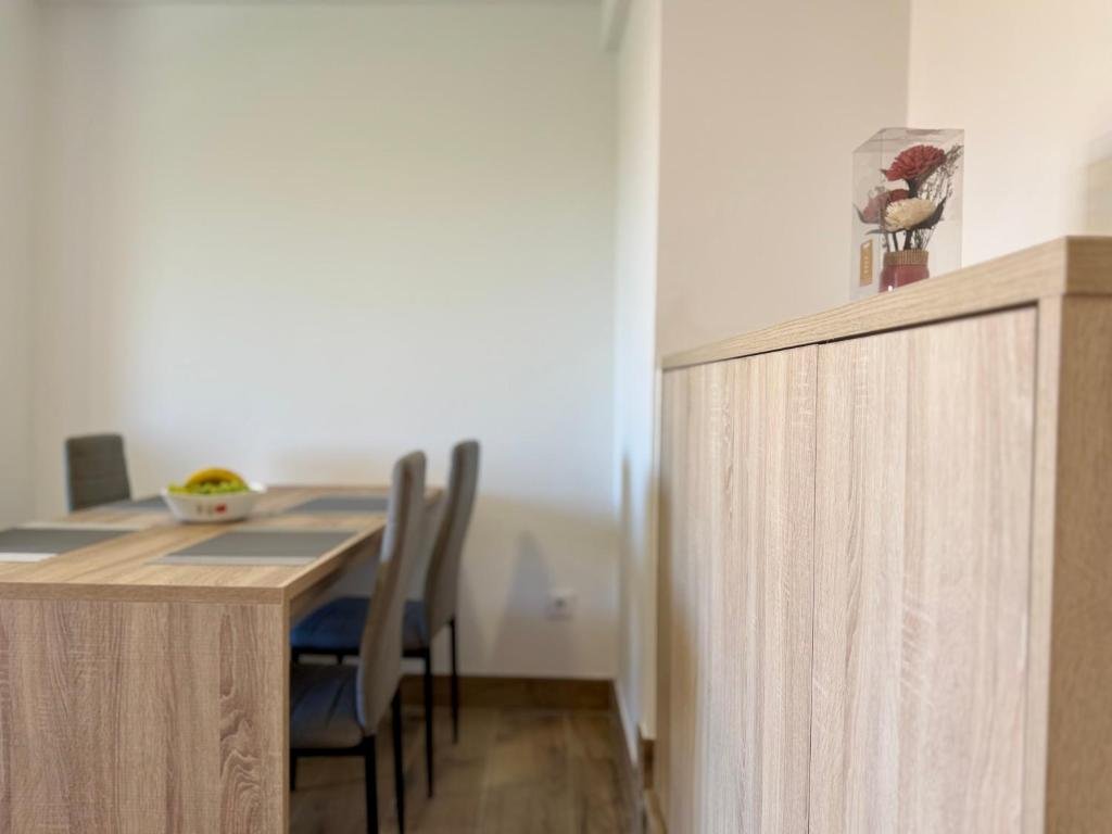 Holiday Apartments Galicia | Coastal Stay Near Vigo | Urban Stay Book-Holiday-Apartments-Galicia-near-Playa-de-Patos-and-Vigo.-Self-catering-accommodation-with-sea-views,-parking,-WiFi,-and-coastal-access.