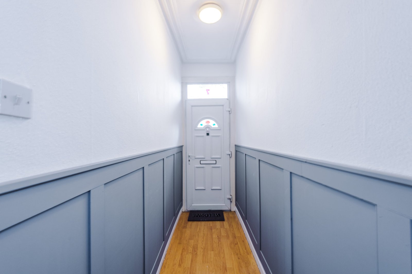 Salford Holiday Homes Manchester Near City Centre | Urban Stay Enjoy-a-spacious-holiday-home-in-Salford-near-Manchester.-Includes-WiFi,-parking,-and-quick-access-to-transport,-business-districts.-Book-Now
