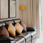 Book short let accommodation in Horley near Gatwick Airport. Our self-catering apartments in South London are fully furnished with all bills