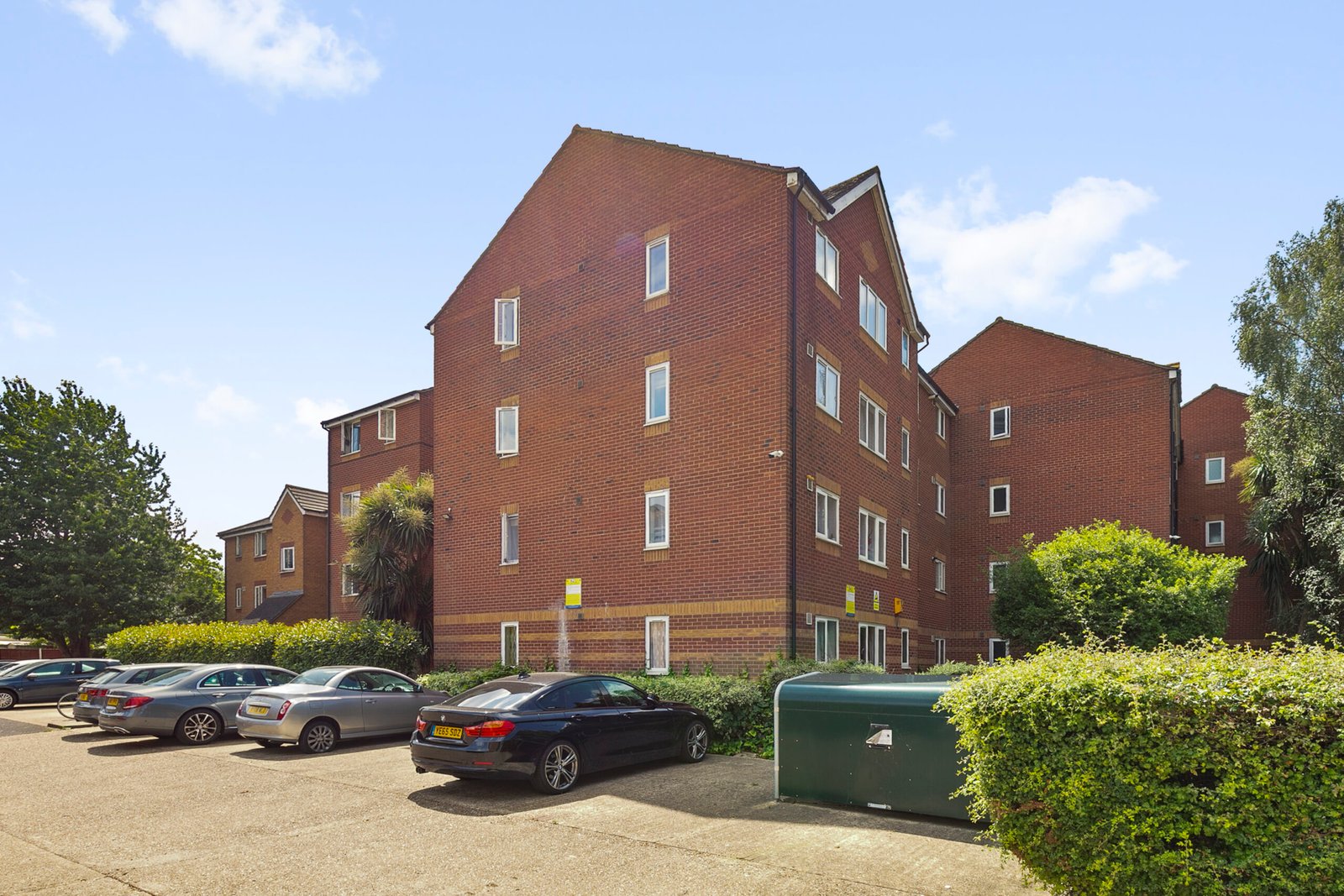 Short Lets North London – Accommodation at Tottenham Stadium Book-The-Best-Short-Lets-North-London-for-Corporate-Relocation-and-Leisure.-Our-cheap-fully-furnished-accommodation-is-near-Tottenham-Stadium.