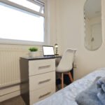 Spacious 5‑bed group accommodation in Sheffield city centre. Ideal for families, groups, and business stays. Book with Urban Stay.