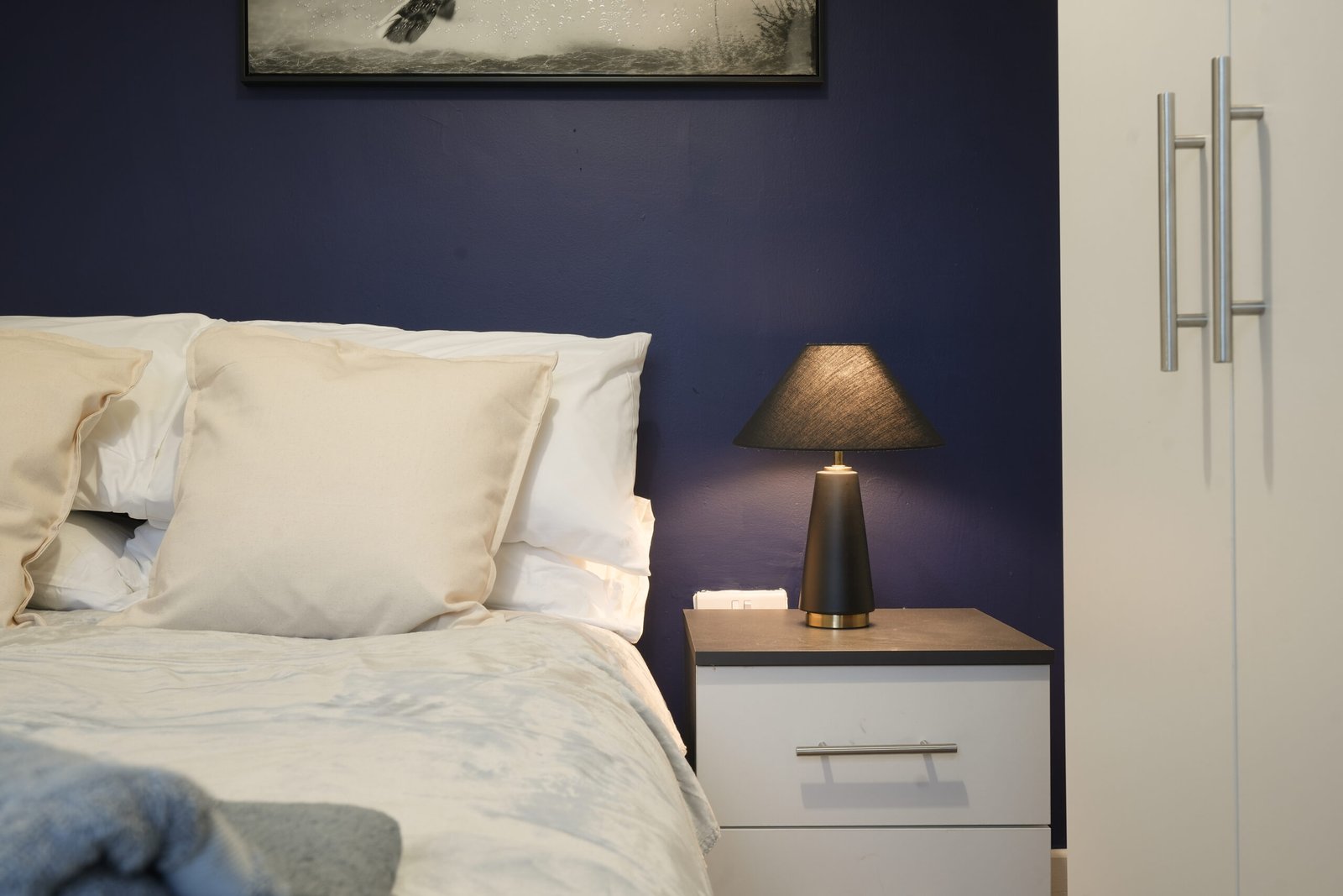 Group Accommodation Sheffield – Spacious Home | Urban Stay Spacious-5‑bed-group-accommodation-in-Sheffield-city-centre.-Ideal-for-families,-groups,-and-business-stays.-Book-with-Urban-Stay.