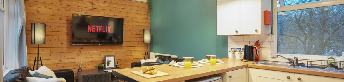 Group Accommodation Sheffield – Spacious Home | Urban Stay Spacious 5‑bed group accommodation in Sheffield city centre. Ideal for families, groups, and business stays. Book with Urban Stay.