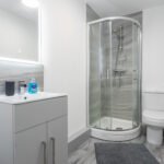 Comfortable Short Let Rentals Leeds in Yeadon near Leeds Bradford Airport, with easy access to transport links & local attractions.