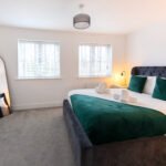 Relax in a peaceful Bedford home in Biddenham. Enjoy a private garden, driveway parking, and quick access to the M1 and town centre.