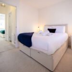 Short Let Apartments Bedford are a cheap hotel alternative for extended stays and corporate rentals. Book modern holiday home in Bedfordshire!