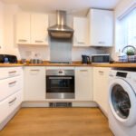 Short Let Apartments Bedford are a cheap hotel alternative for extended stays and corporate rentals. Book modern holiday home in Bedfordshire!