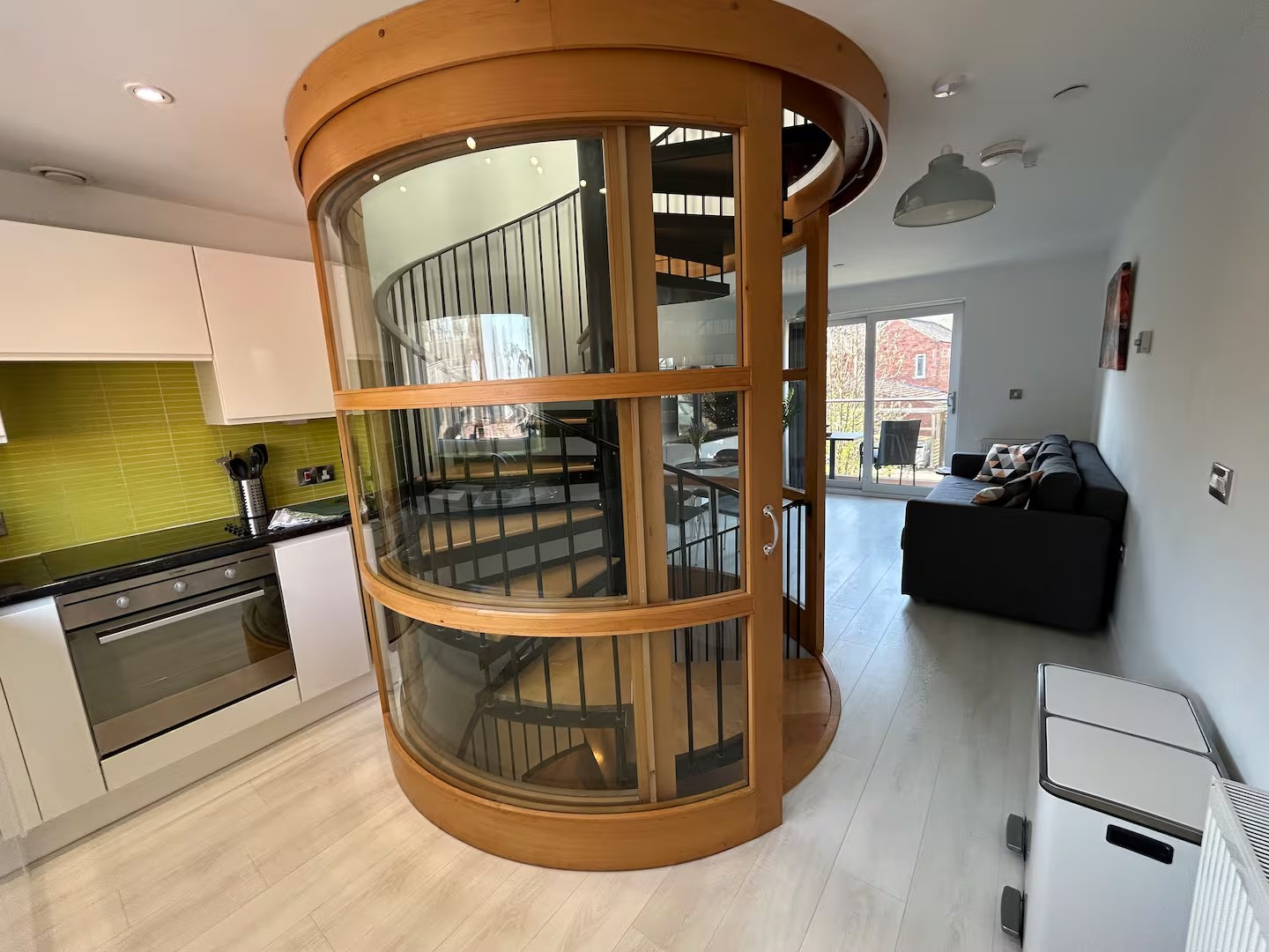 Short Let Accommodation Lincoln – Hotel Apartments East Midlands Short-Let-Accommodation-Lincoln-for-one-week,-one-month-or-more.-Our-holiday-apartments-and-corporate-lets-are-cheaper-than-hotels!-Book-now