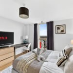 Book short let rentals Milton Keynes at Garnet Apartment. Our serviced accommodation is centrally located with parking. Cheap corporate rates