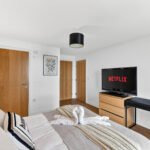 Book short let rentals Milton Keynes at Garnet Apartment. Our serviced accommodation is centrally located with parking. Cheap corporate rates