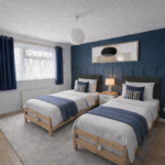 Book holiday apartments Nottingham with parking and wifi. Our short let accommodation is fully furnished for corporate lets and leisure stays