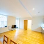 Stay at Holiday Apartments in Ipswich for cheaper than hotels! Our self-catering accommodation in Suffolk is available for 1 week or 1 month