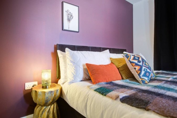 Holiday Apartments Essex – Corporate Accommodation UK Book-Holiday-Apartments-Essex-for-family-and-business-stays.-Stylish-self-catering-accommodation-with-parking-&-excellent-transport-links.