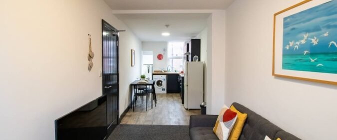 Book Holiday Rentals Sunderland for business travel and holiday accommodation in Tyne and Wear. Ideal for self-catering stays near the coast.