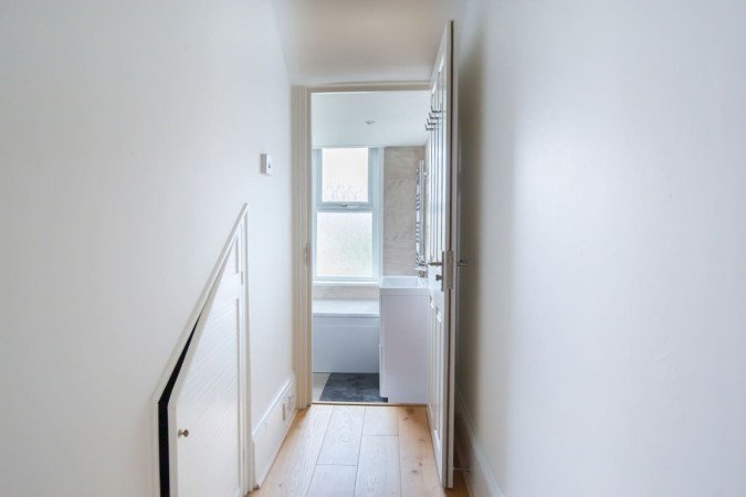 Holiday Apartments Hastings – Short Let Rentals near the Beach Stay-at-Holiday-Apartments-Hastings-near-the-beach.-Book-Short-Let-Rentals-and-Hotel-Style-Accommodation-for-Business-Travel-and-Groups