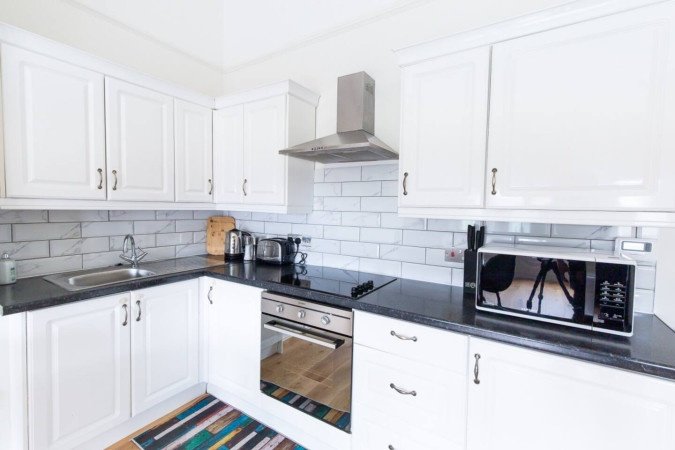 Holiday Apartments Hastings – Short Let Rentals near the Beach Stay-at-Holiday-Apartments-Hastings-near-the-beach.-Book-Short-Let-Rentals-and-Hotel-Style-Accommodation-for-Business-Travel-and-Groups