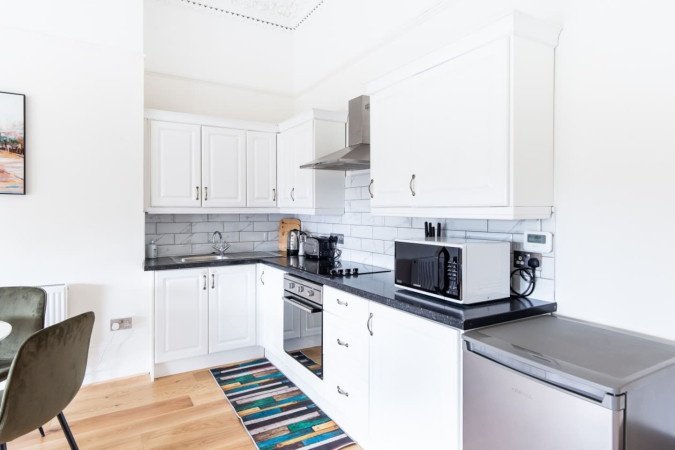 Holiday Apartments Hastings – Short Let Rentals near the Beach Stay-at-Holiday-Apartments-Hastings-near-the-beach.-Book-Short-Let-Rentals-and-Hotel-Style-Accommodation-for-Business-Travel-and-Groups