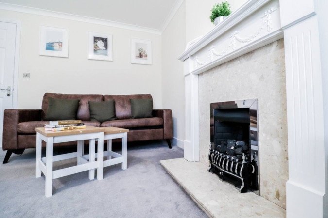 Accommodation in Woolwich | Short Let Apartments East London Book-accommodation-in-Woolwich-with-free-parking,-WiFi,-and-Elizabeth-Line-access.-Stay-near-London,-Canary-Wharf,-and-Heathrow-Airport.
