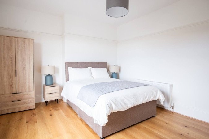 Stay at Accommodation near Hastings Beach. Furnished short let apartment for cheaper prices than hotel rooms. Book our holiday apartments now