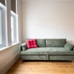 Stay at St Leonards on Sea Apartment near Hastings Beach. Modern stay with WiFi, parking, and easy access to transport links and attractions.