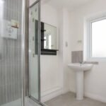 Stay at Self Catering Accommodation Colchester. Spacious home with parking, great transport links, and easily accessible local attractions.