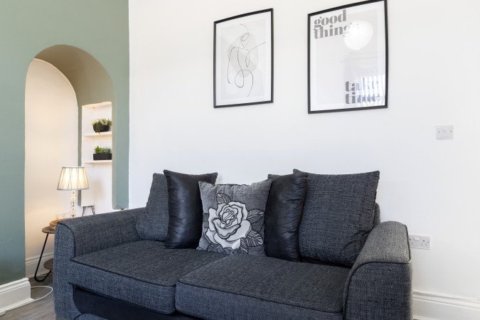 Holiday Accommodation Sunderland | Pet-Friendly Short Lets Book-Holiday-Accommodation-Sunderland-near-Sunderland-Royal-Hospital-and-the-University-of-Sunderland.-Ideal-for-family,-and-extended-stays.