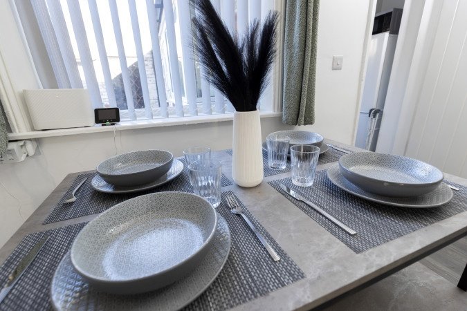 Holiday Accommodation Sunderland | Pet-Friendly Short Lets Book-Holiday-Accommodation-Sunderland-near-Sunderland-Royal-Hospital-and-the-University-of-Sunderland.-Ideal-for-family,-and-extended-stays.