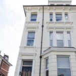 Stay at Holiday Apartments Saint Leonards-on-Sea. Our short let accommodation near Hastings Beach is ideal for corporate lets and leisure stay