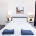 Stay at Holiday Apartments Saint Leonards-on-Sea. Our short let accommodation near Hastings Beach is ideal for corporate lets and leisure stay