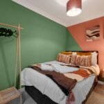 Stay at Short Term Apartments Ipswich near the town centre. Spacious accommodation with parking, great transport links, & nearby attractions.