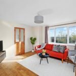 Book Contractor Accommodation Plymouth with parking. Our cheap holiday homes are ideal for short let rentals and extended stays