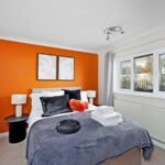 Book Contractor Accommodation Plymouth with parking. Our cheap holiday homes are ideal for short let rentals and extended stays