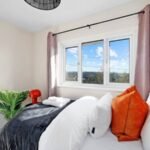 Book Contractor Accommodation Plymouth with parking. Our cheap holiday homes are ideal for short let rentals and extended stays