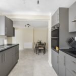 Book Cheap Ipswich Accommodation with parking today! Our short let rentals and holiday home are near Ipswich Centre and train station