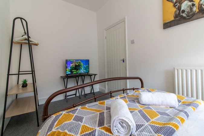 Short Let Apartments South Shields | Coastal Stays Tyne & Wear Book-Short-Let-Apartments-South-Shields-for-family-stays-and-business-trips.-Ideal-for-coastal-breaks-and-extended-stay-accommodation