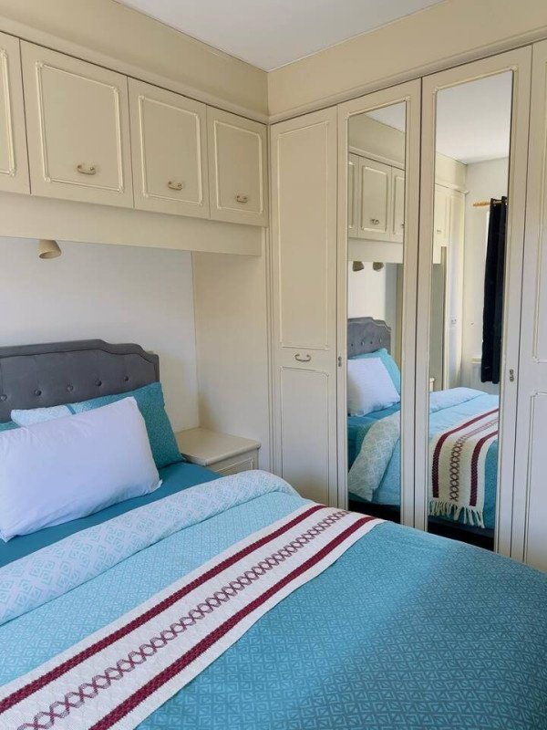 Holiday Apartments Carlisle – Accommodation near Hadrian’s Wall Stay-at-Holiday-Apartments-Carlisle-near-Hadrian’s-Wall.-Our-Short-Let-Accommodation-with-parking,-WiFi,-and-easy-access-to-transport-links-and-business-areas.-Book-Now