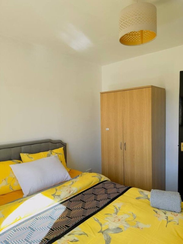 Holiday Apartments Carlisle – Accommodation near Hadrian’s Wall Stay-at-Holiday-Apartments-Carlisle-near-Hadrian’s-Wall.-Our-Short-Let-Accommodation-with-parking,-WiFi,-and-easy-access-to-transport-links-and-business-areas.-Book-Now
