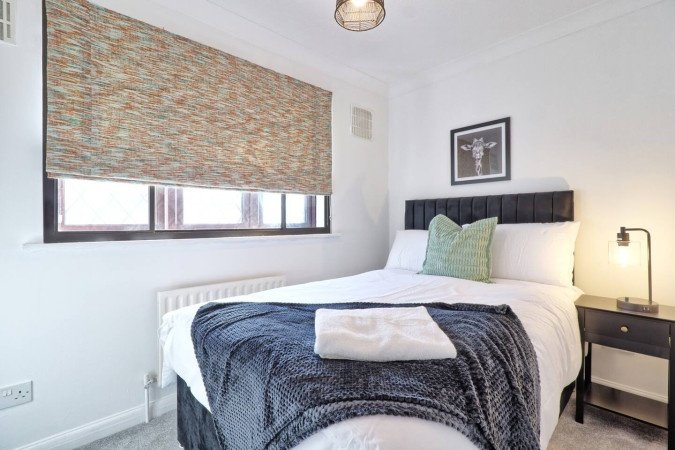Short Let Apartments Essex | Rivenhall Holiday Cottage to Rent Book-Short-Let-Apartments-Essex-at-Rivenhall-Holiday-Cottage.-Ideal-for-corporate-lets,-contractors,-and-extended-stay-accommodation-near-Chelmsford,-London-Liverpool-Street,-and-Stansted-Airport.