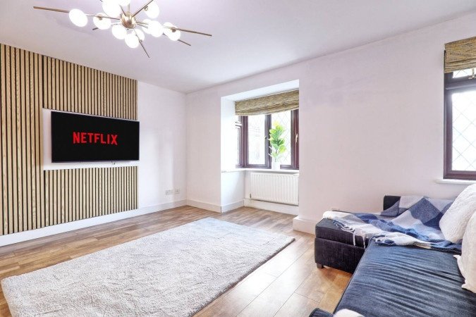 Short Let Apartments Essex | Rivenhall Holiday Cottage to Rent Book-Short-Let-Apartments-Essex-at-Rivenhall-Holiday-Cottage.-Ideal-for-corporate-lets,-contractors,-and-extended-stay-accommodation-near-Chelmsford,-London-Liverpool-Street,-and-Stansted-Airport.