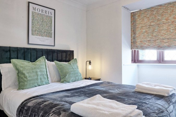 Short Let Apartments Essex | Rivenhall Holiday Cottage to Rent Book-Short-Let-Apartments-Essex-at-Rivenhall-Holiday-Cottage.-Ideal-for-corporate-lets,-contractors,-and-extended-stay-accommodation-near-Chelmsford,-London-Liverpool-Street,-and-Stansted-Airport.