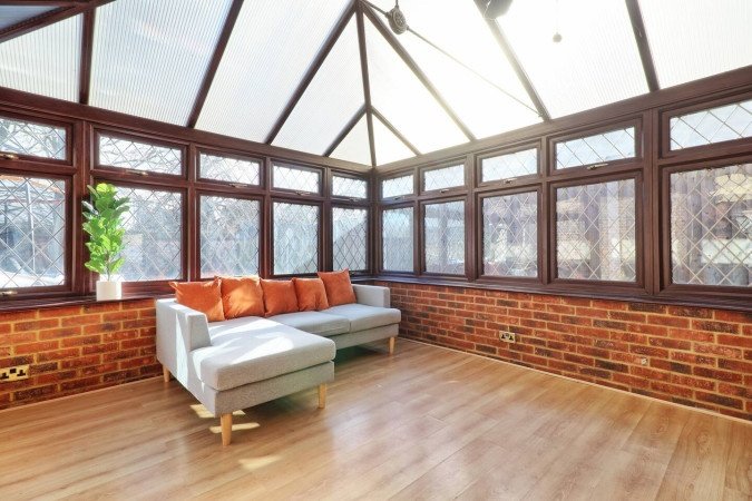 Short Let Apartments Essex | Rivenhall Holiday Cottage to Rent Book-Short-Let-Apartments-Essex-at-Rivenhall-Holiday-Cottage.-Ideal-for-corporate-lets,-contractors,-and-extended-stay-accommodation-near-Chelmsford,-London-Liverpool-Street,-and-Stansted-Airport.