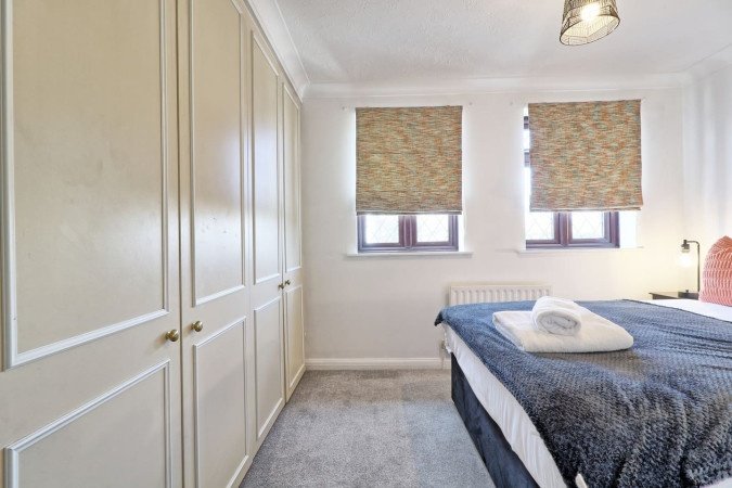 Short Let Apartments Essex | Rivenhall Holiday Cottage to Rent Book-Short-Let-Apartments-Essex-at-Rivenhall-Holiday-Cottage.-Ideal-for-corporate-lets,-contractors,-and-extended-stay-accommodation-near-Chelmsford,-London-Liverpool-Street,-and-Stansted-Airport.