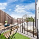 Stay at Twickenham Accommodation near Richmond. Furnished Short Let Holiday Rentals in South London for Business Travellers and Contractors.